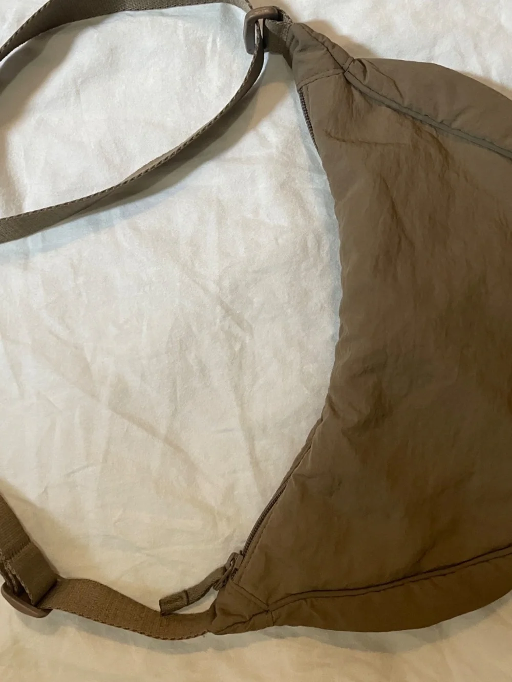 Uniqlo Tan Crescent Bag - Original